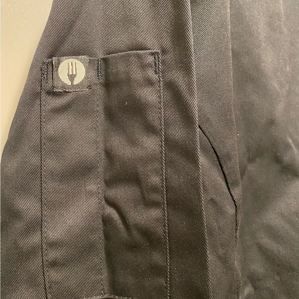 Chef Works Women's Le Mans
Chef Coat - black XX-Large - Picture 10 of 14